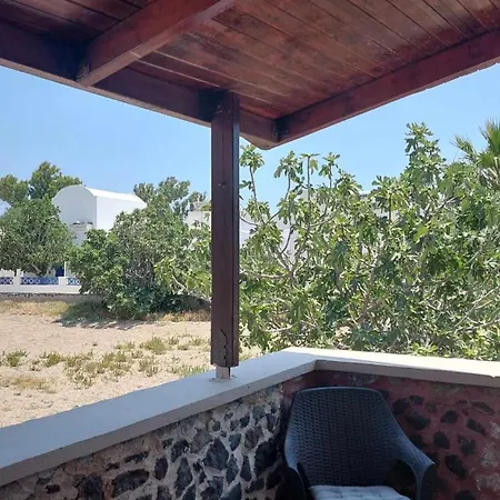 شقة Anezinas Place بيريسا