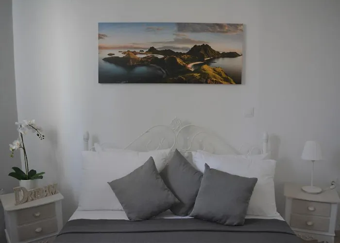 Anezinas Place Apartmán Perissa (Santorini)