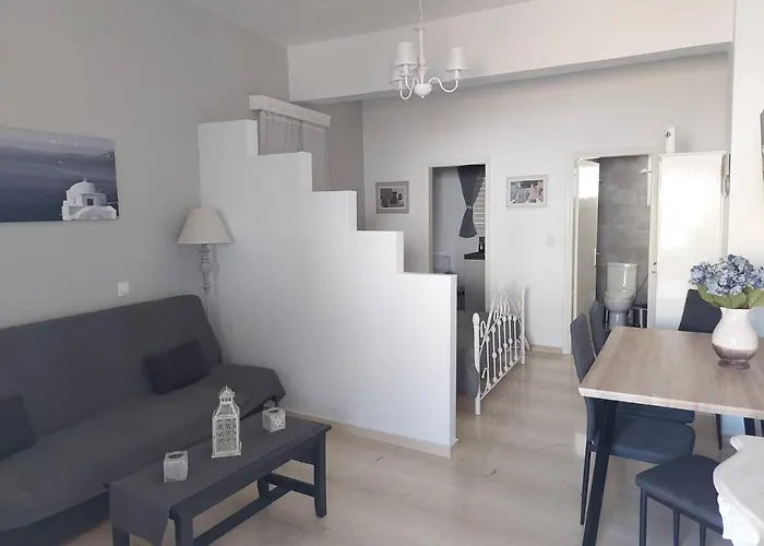 Apartmán Anezinas Place *