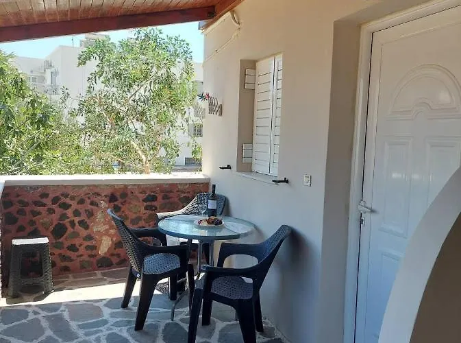 Anezinas Place Appartement *