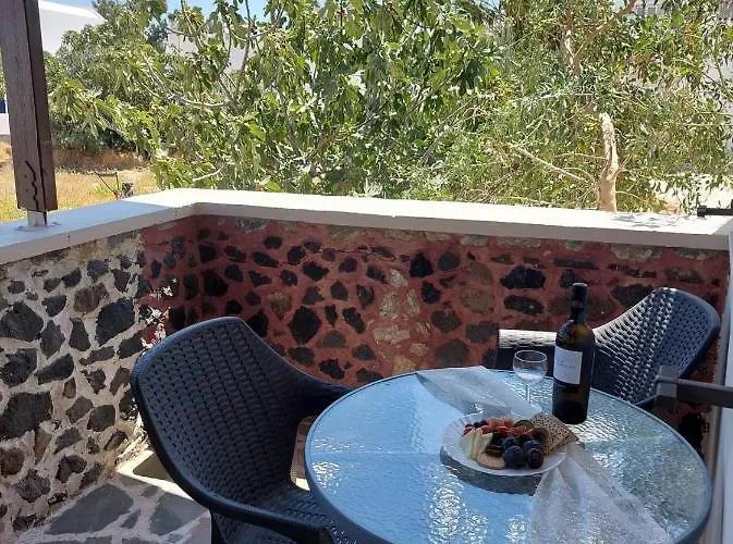 Anezinas Place Apartament *