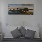 Anezinas Place Apartment Perissa (Santorini)
