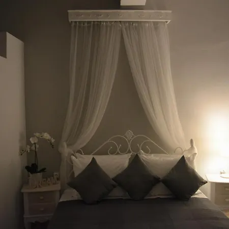 شقة Anezinas Place