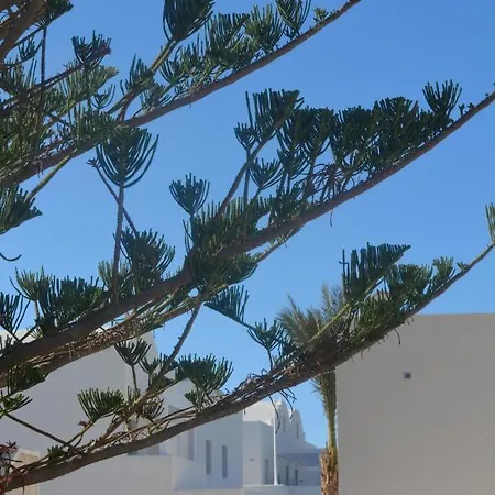 Anezinas Place * Perissa (Santorini)
