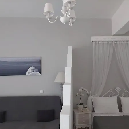 شقة Anezinas Place بيريسا